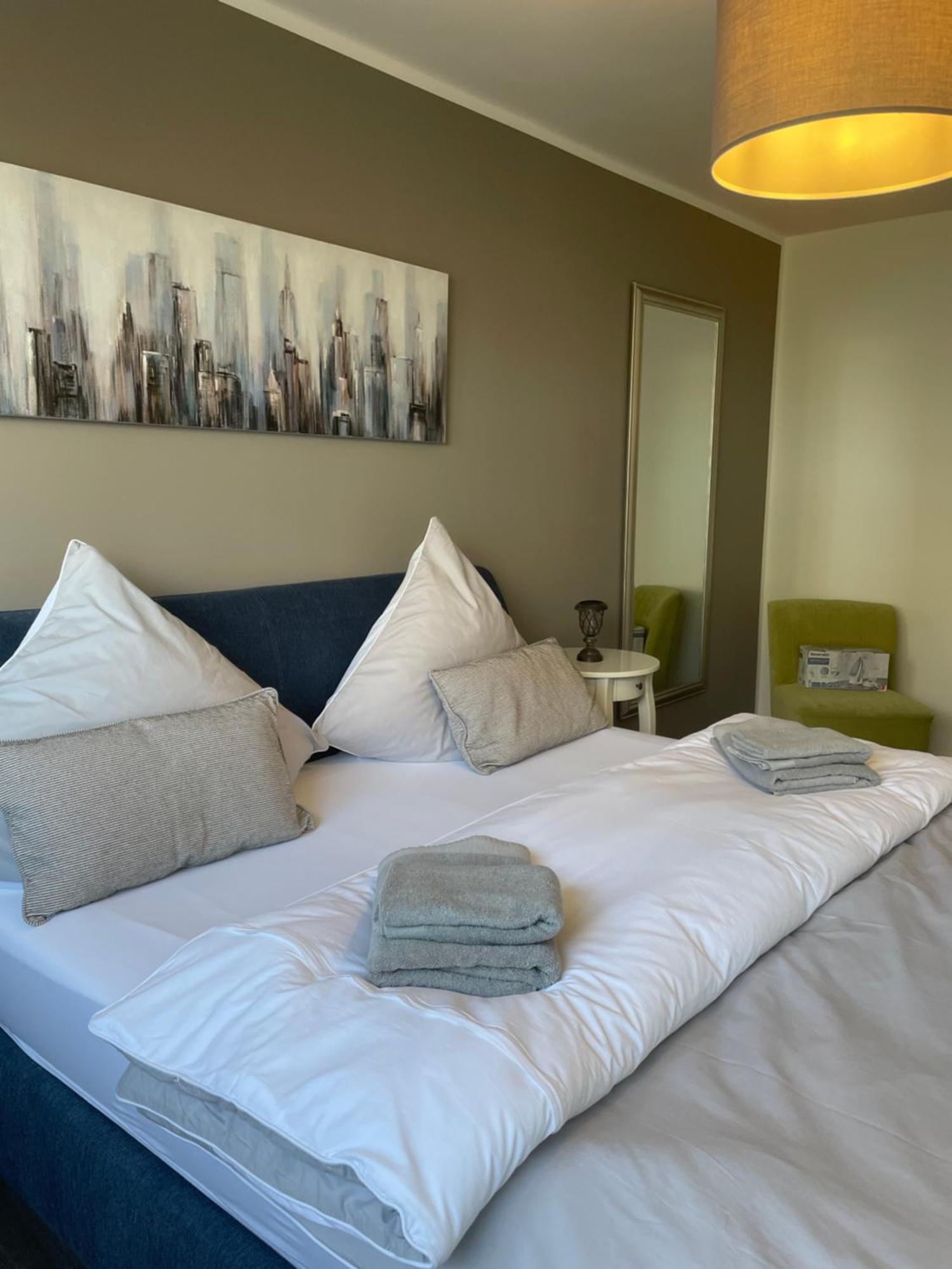 Moderne Gemuetliche Wohnung In Glinde Глинде Екстериор снимка