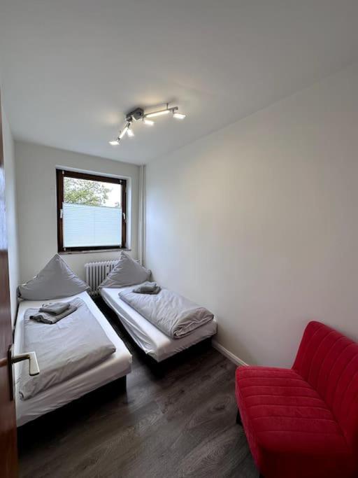 Moderne Gemuetliche Wohnung In Glinde Глинде Екстериор снимка